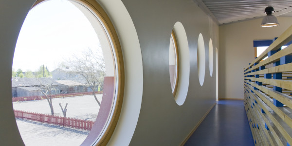 Puertas y Ventanas Insonorizadas de Aluminio / PVC en Hospitalet de Llobregat · Ojo de Buey, Curvada y Antiruido