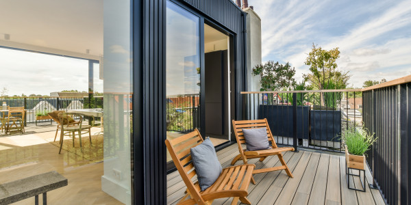 Puertas y Ventanas Aislantes de Aluminio / PVC Hospitalet de Llobregat · Aislamiento Térmico y Acústico